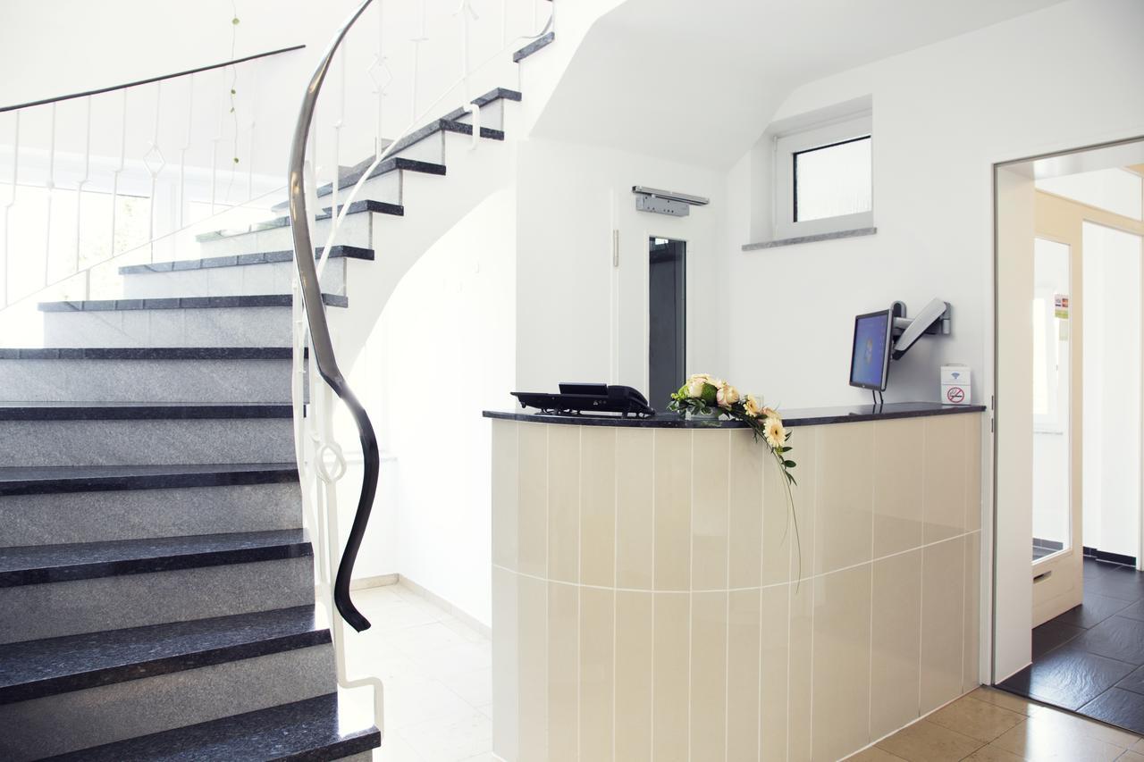 Hotel Loewenguth Montabaur Esterno foto