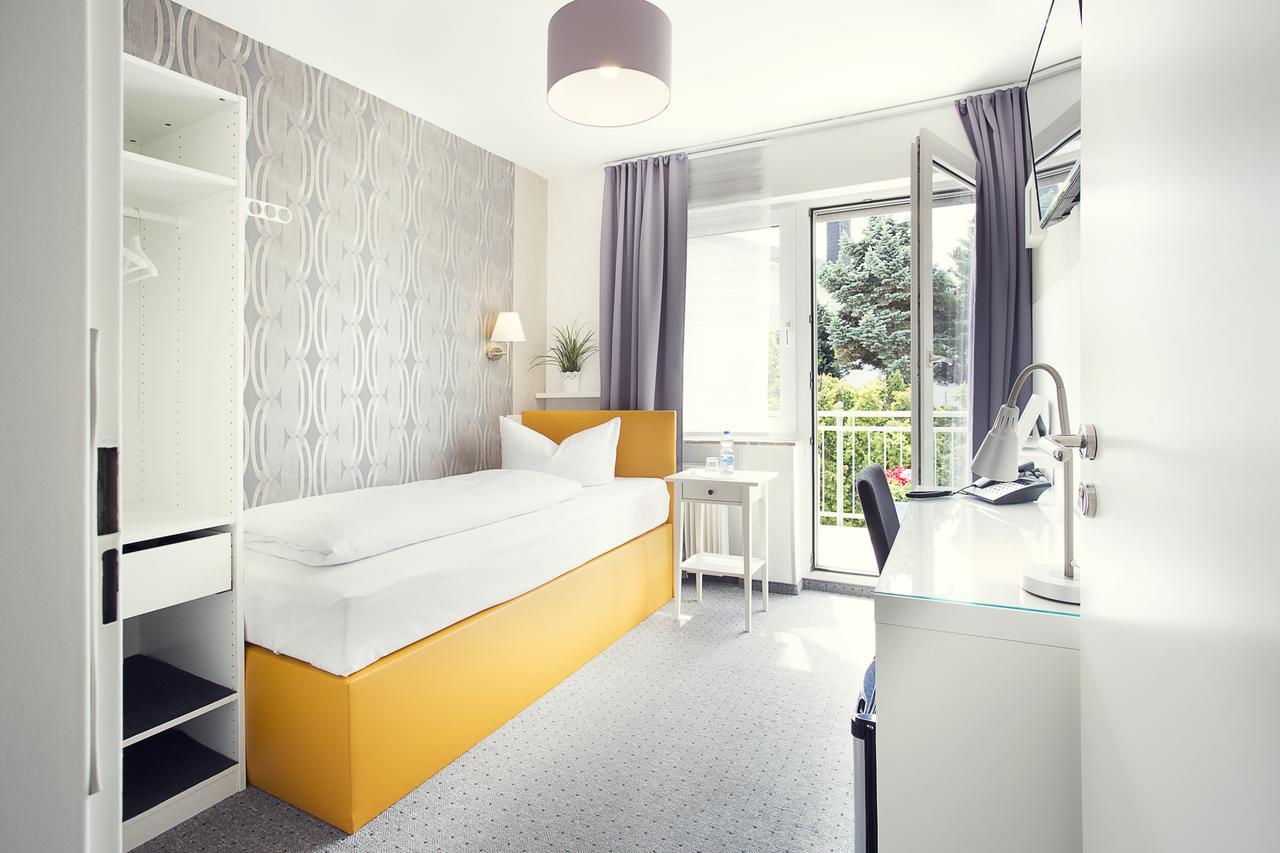 Hotel Loewenguth Montabaur Esterno foto